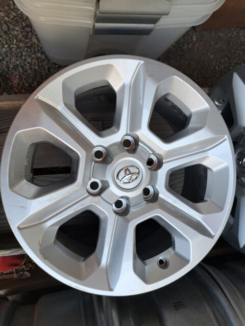 Toyota 2014-2022 4Runner Wheel 17 x 7 42611 35520