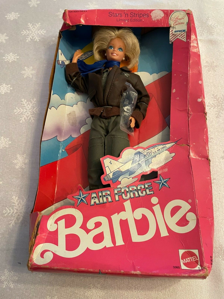 1993年AIR FORCE Barbie ヴィンテージ　ビンテージ　バービー 1993年AIR FORCE Barbie ヴィンテージ ビンテージ バービー
