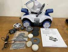 HAYWARD AQUAVAC 250LI CORDLESS ROBOTIC CLEANER - RCH200CU   1411