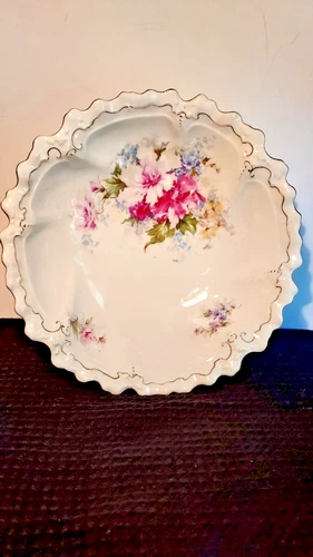 Hand Painted Habsburg China Austria Floral Serving Bowl Scalloped Edge 10” Used