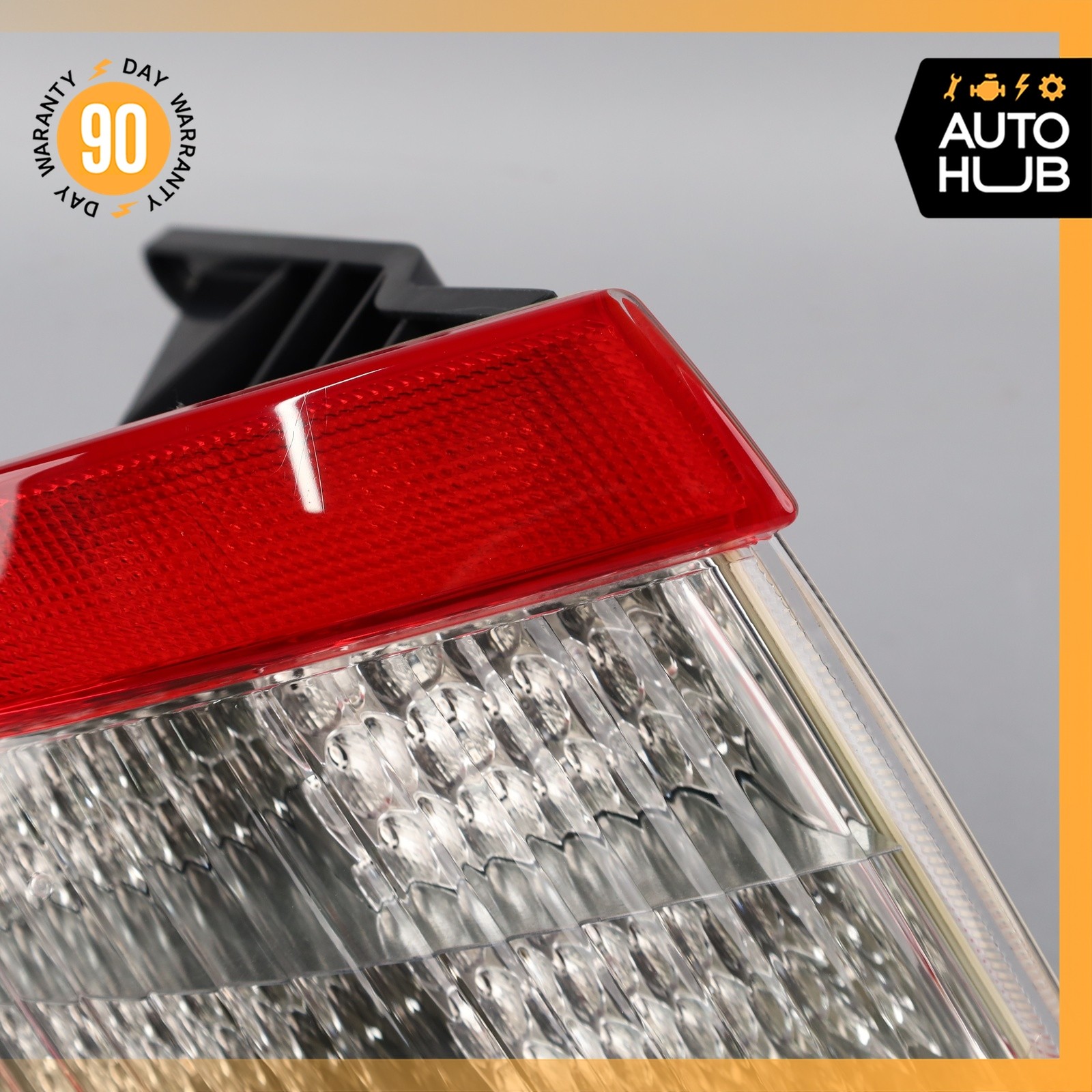 08-12 Maserati GranTurismo M145 Left Side Outer Tail Light Lamp 234379 OEM 74k