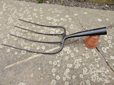 Vintage MANURE Fork Pitch hay MUCK Fork, BULLDOG