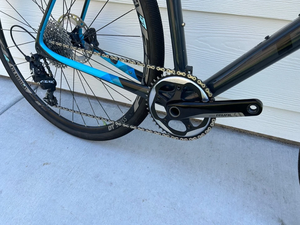 2018 Trek Boone 5 公路越野自行车,尺寸 58 厘米。  维护良好。  — 第 2/4 张图片