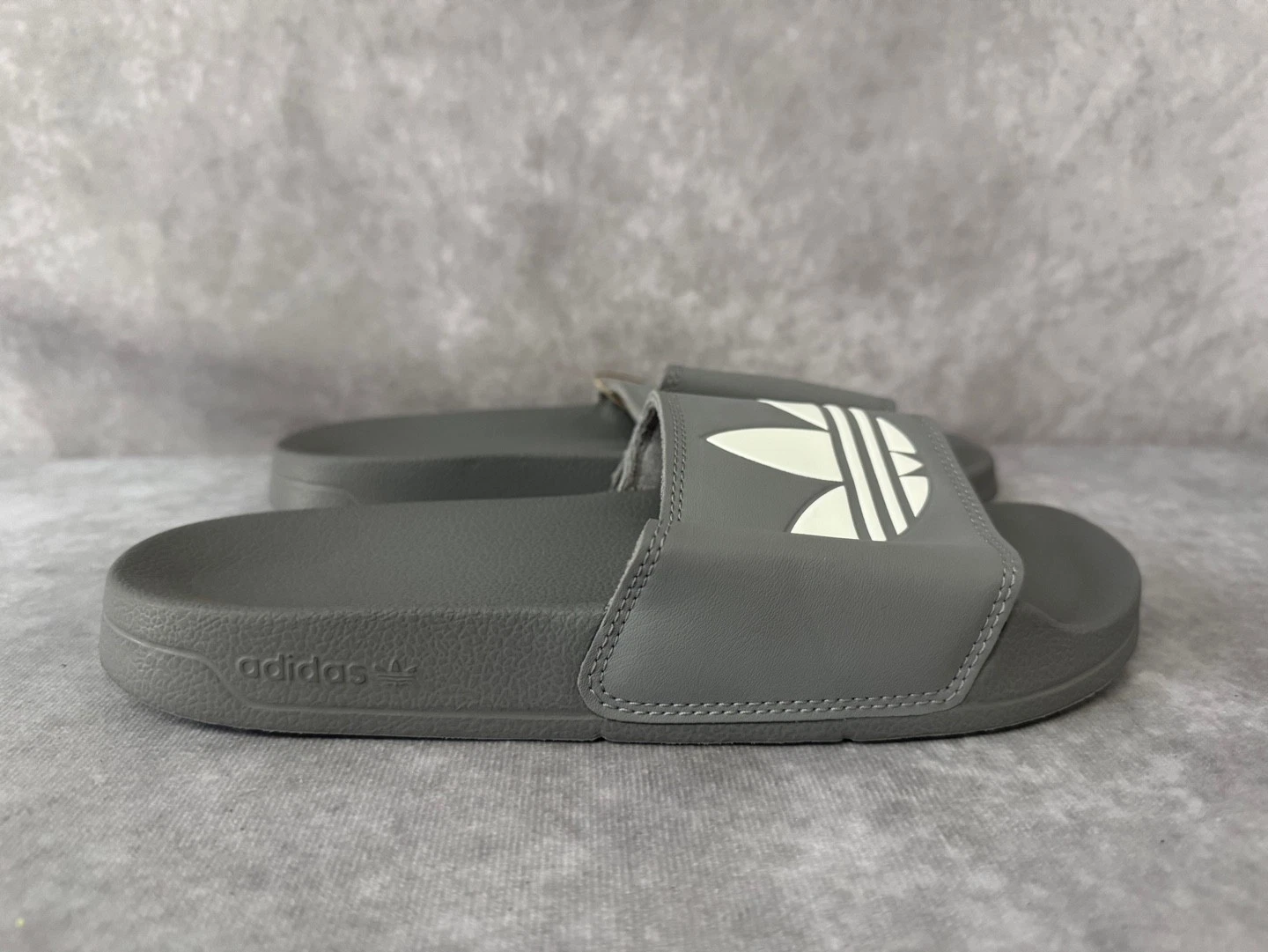 Sandali comodi unisex Adidas Adilette Lite Slides