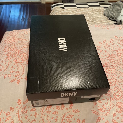 DKNY Womens Tokyo White Casual And Fashion Sneakers 6 Medium - Picture 13 of 20