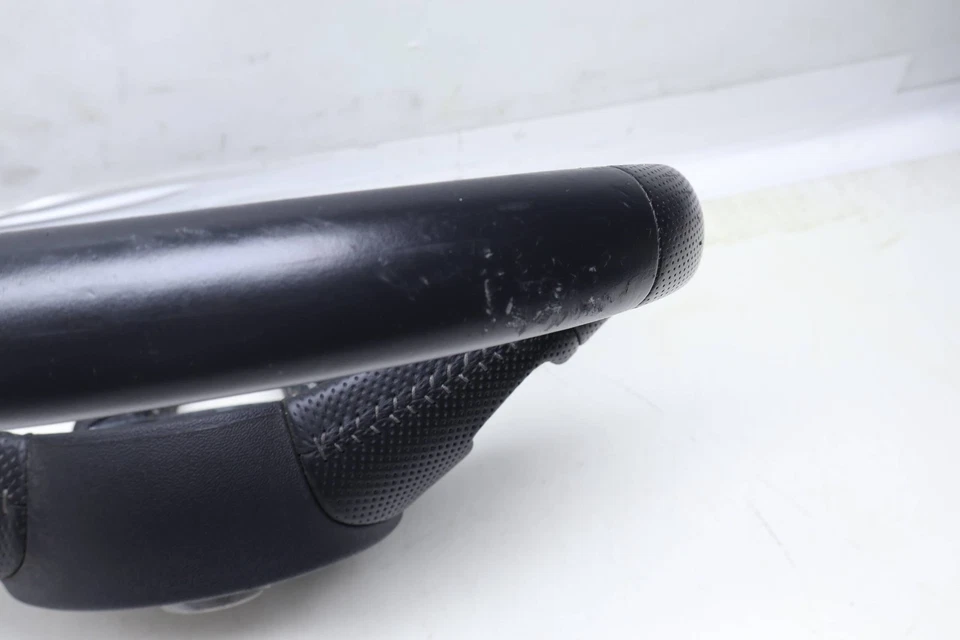 2017-2024 AUDI A4 — 3-спицевый спортивный руль (S) 8W0419091DH - Изображение 3 из 4