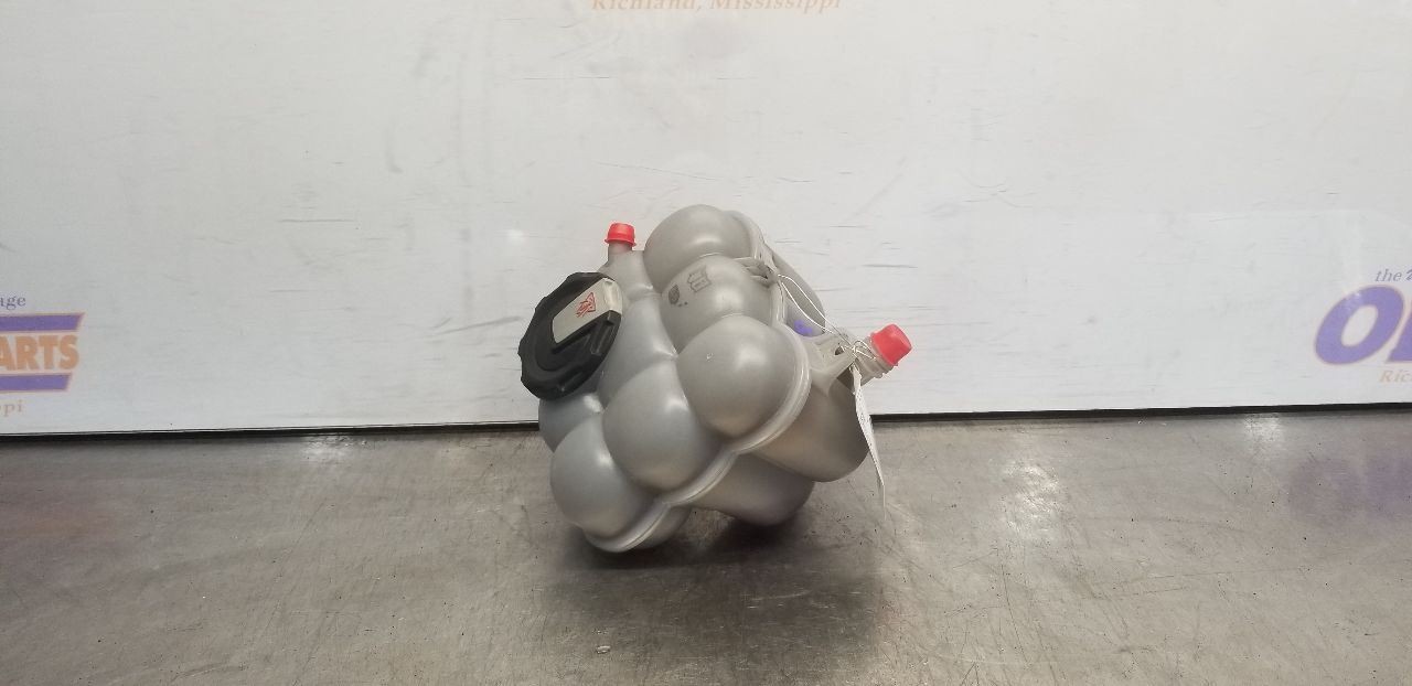 Bentley Bentayga Coolant reservoir