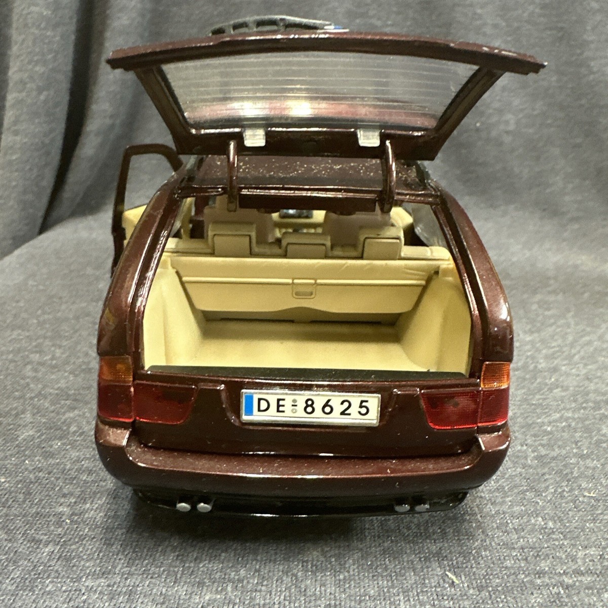 BMW X5 COLLECTOR'S EDITION Maroon METALLIC MOTORMAX 73105 1:18
