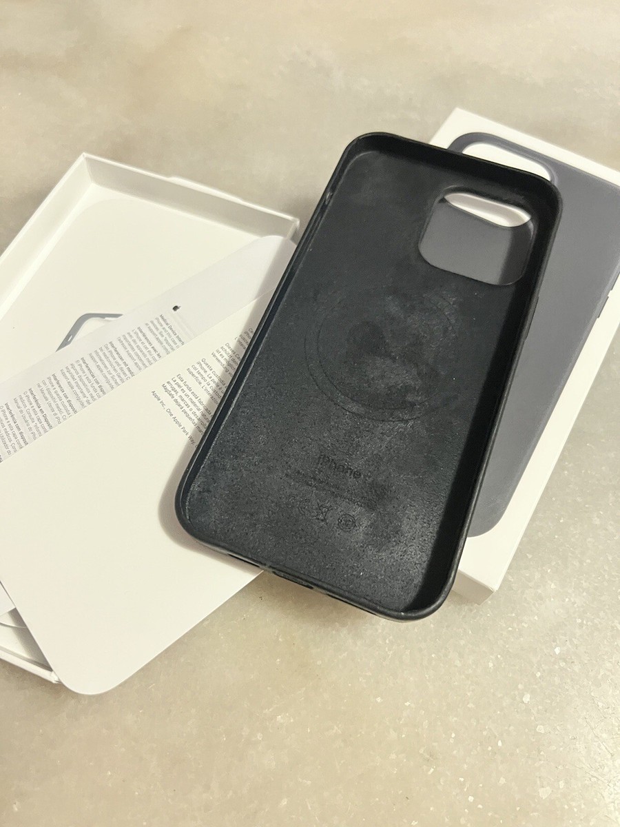 Apple - iPhone 14 Pro Max Leather Case with MagSafe Apple - iPhone 14 Pro Max Leather Case with MagSafe