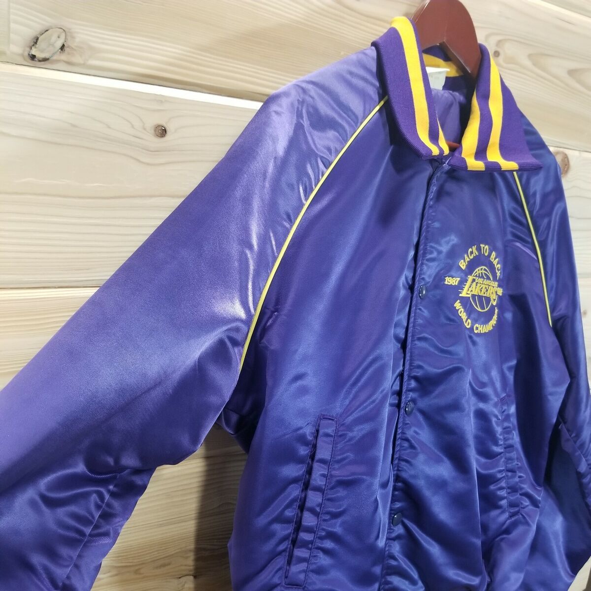 Vintage Los Angeles Lakers Back 2 Back 87-88 World Champions Vintage Los Angeles Lakers Back 2 Back 87-88 World Champions