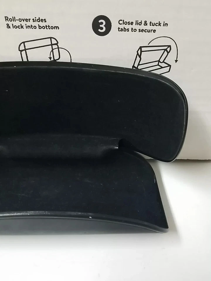 Armani Exchange Glasses Plastic Case Only - Image 4 of 4