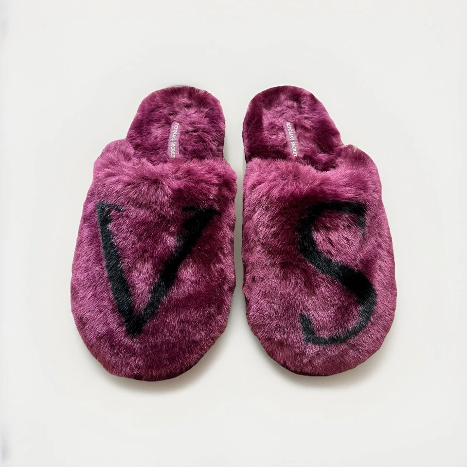 Victoria's Secret Puntera Cerrada Acogedoras Zapatillas de Felpa Piel Sintética Borgoña VS Logo Pequeñas Foto 3 de 4