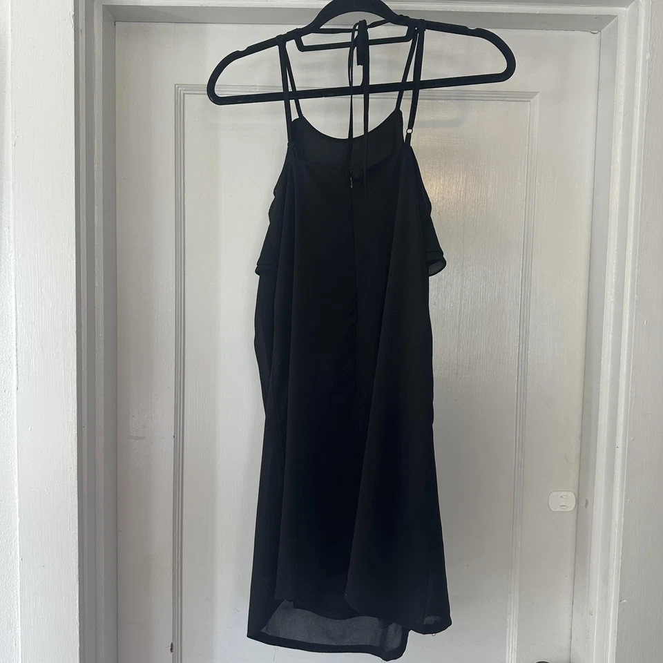 Vestido YA Los Angeles para mujer pequeño negro con volantes de gasa forrado con cremallera trasera Foto 2 de 4