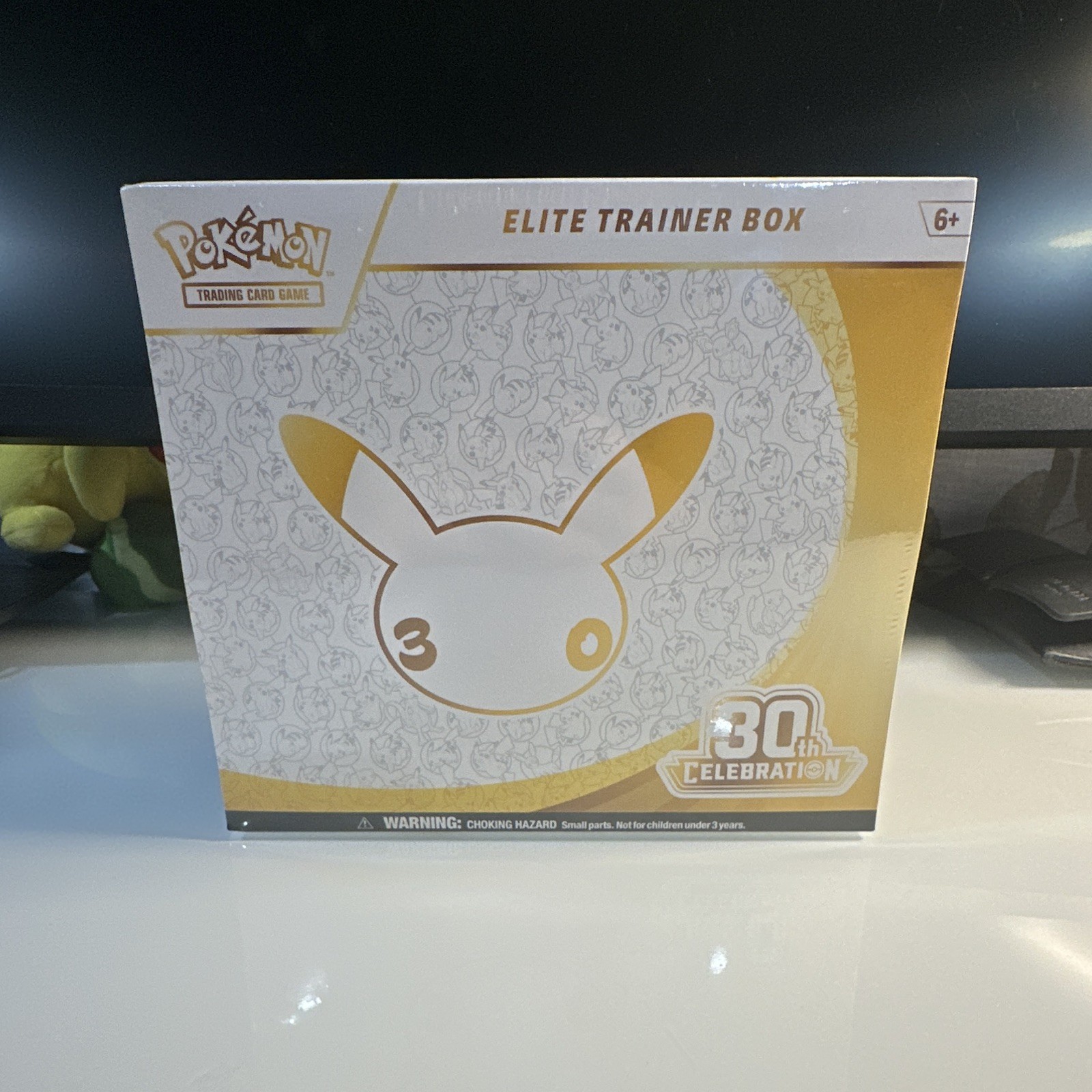 Pokémon 30th Anniversary Celebration Elite Trainer Box ETB | eBay