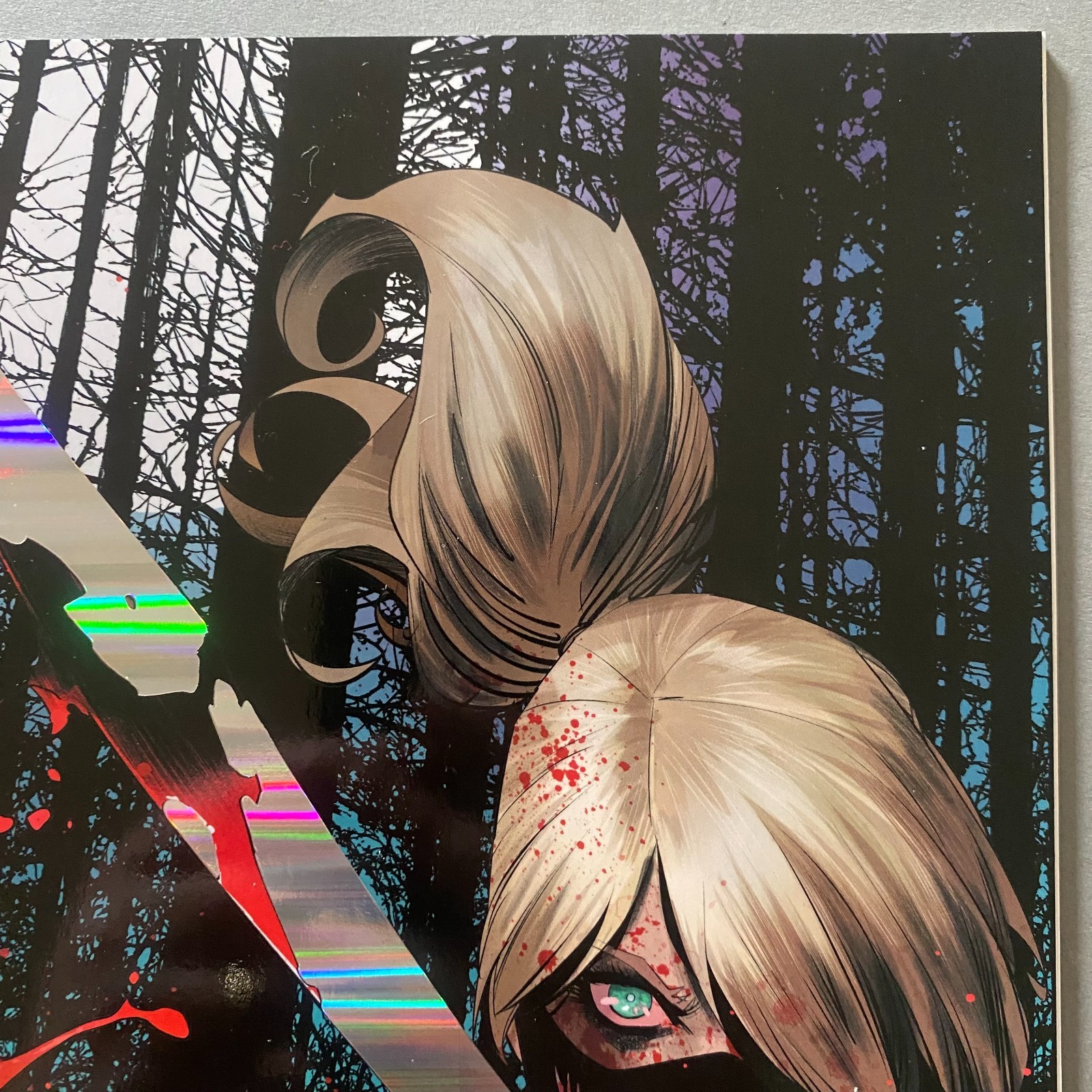 SOMETHING IS KILLING THE CHILDREN 27 DAN MORA HOLOFOIL VAR (2022, BOOM! STUDIOS)