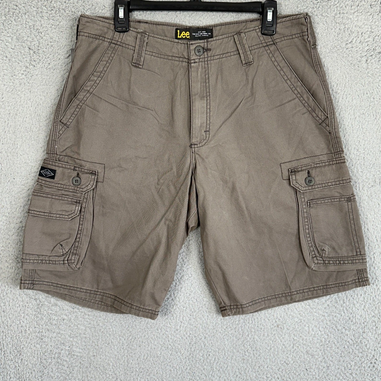 NEW Lee Shorts Mens 34 Brown Cargo Utility Flap Pocket Flat Front Hiking Outdoor