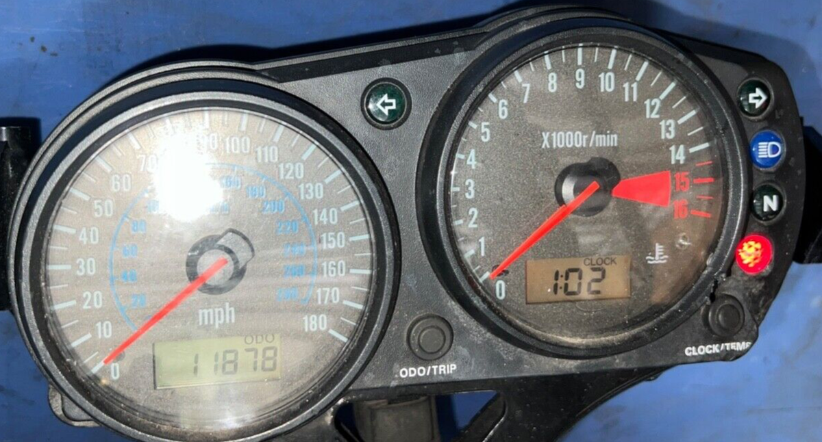 02 ZX6R ZX6 ZZR ZX 6 600 6R Kawasaki Ninja Speedometer gauge