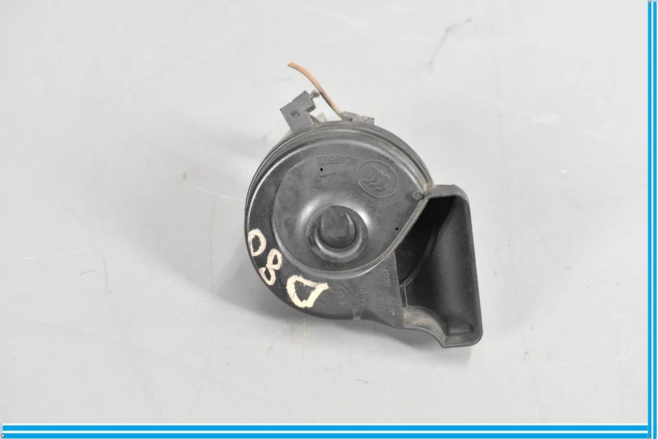2010-2016 MERCEDES E350 W212 HIGH TONE NOTE PITCH HORN SIGNAL W/ BRACKET OEM - Image 3 of 4