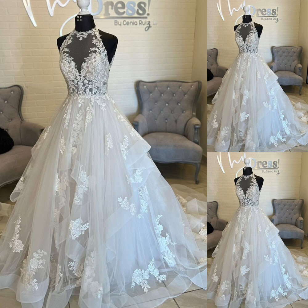 Princess Princess Ruffles Wedding Dresses Halter Neck Lace Appliques A Line
