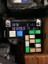 2012 Hyundai Veloster Fuse Box Engine Engine Compartment AT