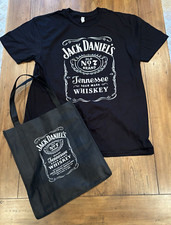 Jack Daniel  s TN Whiskey Men  s Front Graphic T-Shirt Size XL  Matching Felt Bag