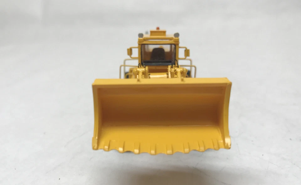 HO 1/87 Volvo BM 1641 Loader - Ready Made Resin Model by Fankit Models - Image 3 of 4