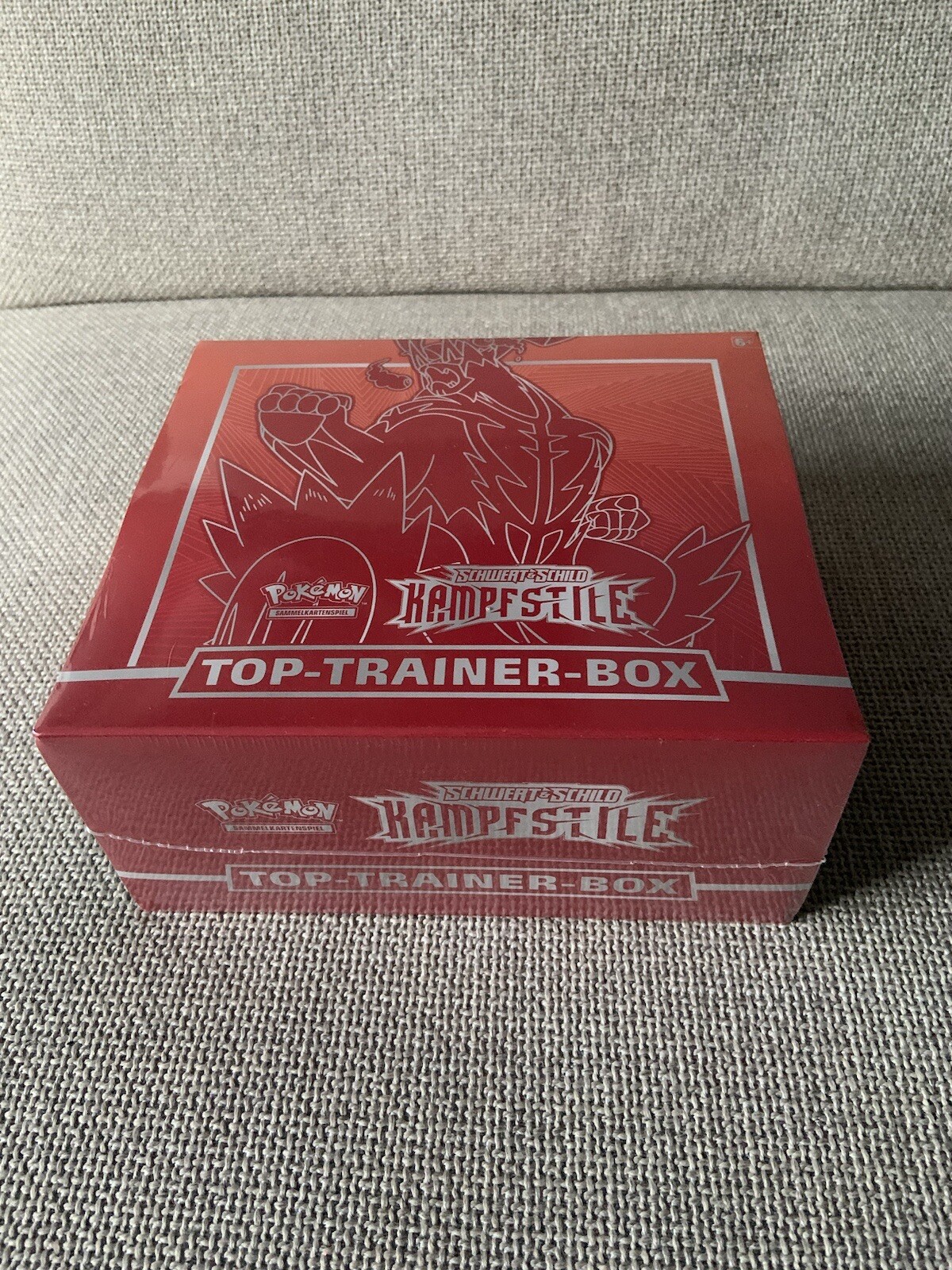 Pokémon - Kampfstile Schwert & Schild 5.0 - Top Trainer Box Ttb - De -