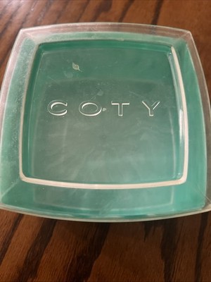 VINTAGE EMERAUDE COTY 8 oz DELUXE DUSTING POWDER GREEN MARBLEIZED PLASTIC BOX
