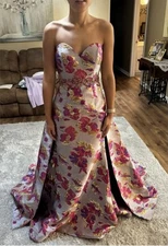 NEW Mac Duggal Rare Floral Couture Sweetheart Gown Style 77651 Size 4