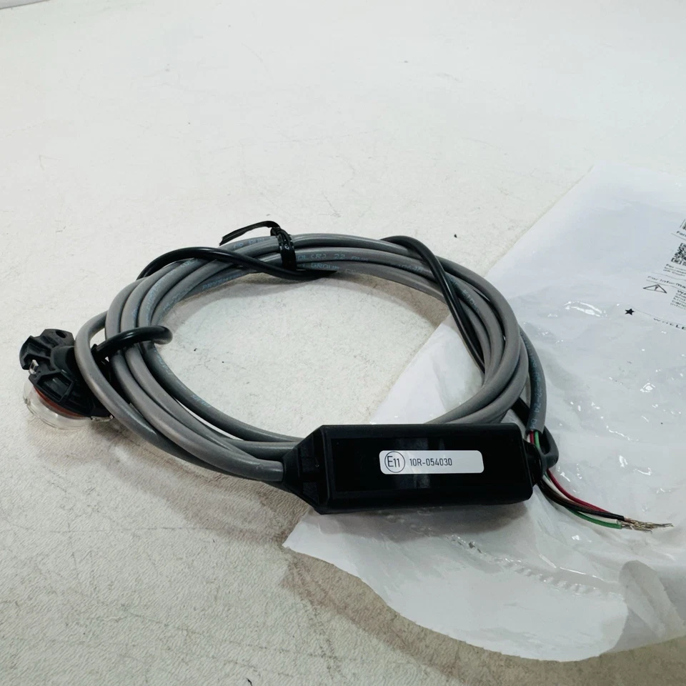 Whelen Genuine 01-066H262-J1A Directional Directional Blue Red 8' Assembly New - Image 3 of 4