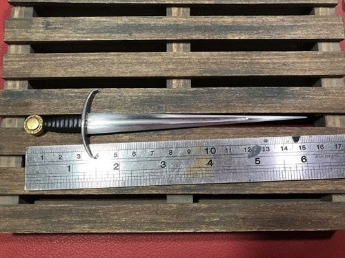 Custom Made 1/6 Scale Sword from the Movie "Bram Stoker's Dracula" - Picture 9 of 10