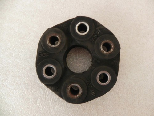 BMW 3er E46 E36 Benzin Hardyscheibe Kardanwelle Gelenkscheibe 1227410