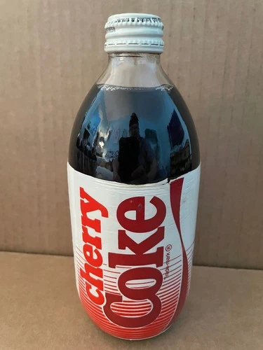 Vintage 1986 CHERRY COKE Glass Bottle 16oz Label WALT DISNEY WORLD Tinker Bell 9