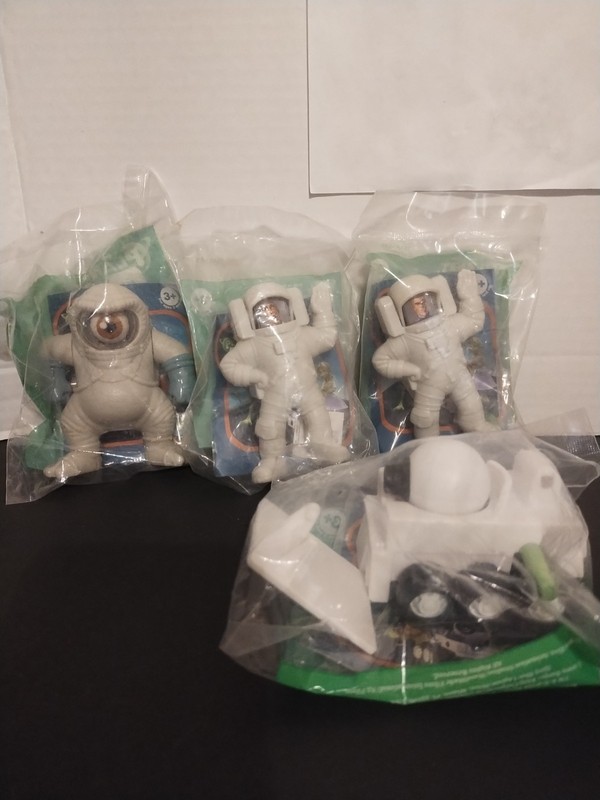 Sealed Planet 51 Burger King Kids Meal Figures Lot Of 4