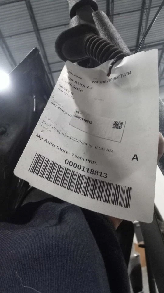 Maletero/portón trasero sin alerón para AUDI A3 357627 09-13 Foto 2 de 4