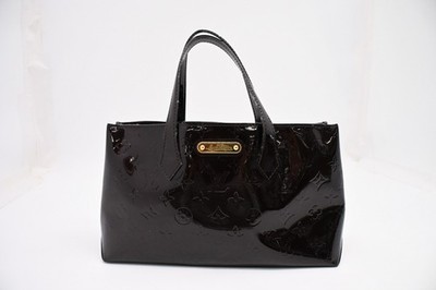 Authentic Louis Vuitton Monogram Vernis Wilshire PM Amarante M93641