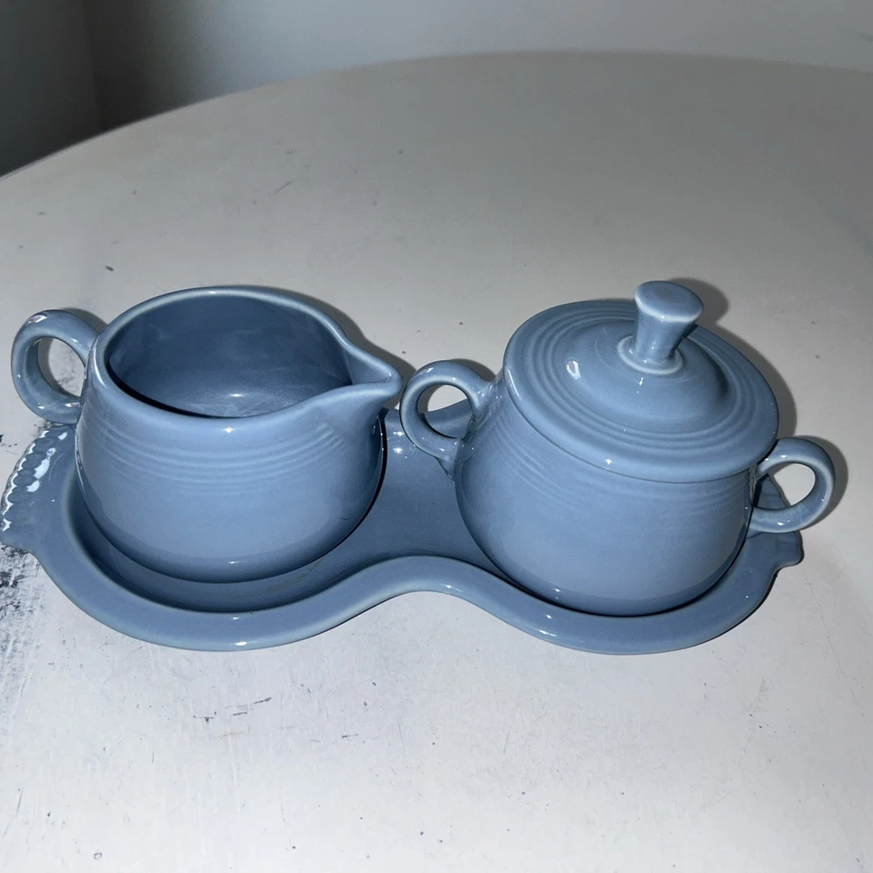 Fiesta Crema Tapa/Bandeja Azúcar Set Periwinkle Azul Retirado 4 piezas 10”Lx4.75”Wx4.25”H Foto 3 de 4