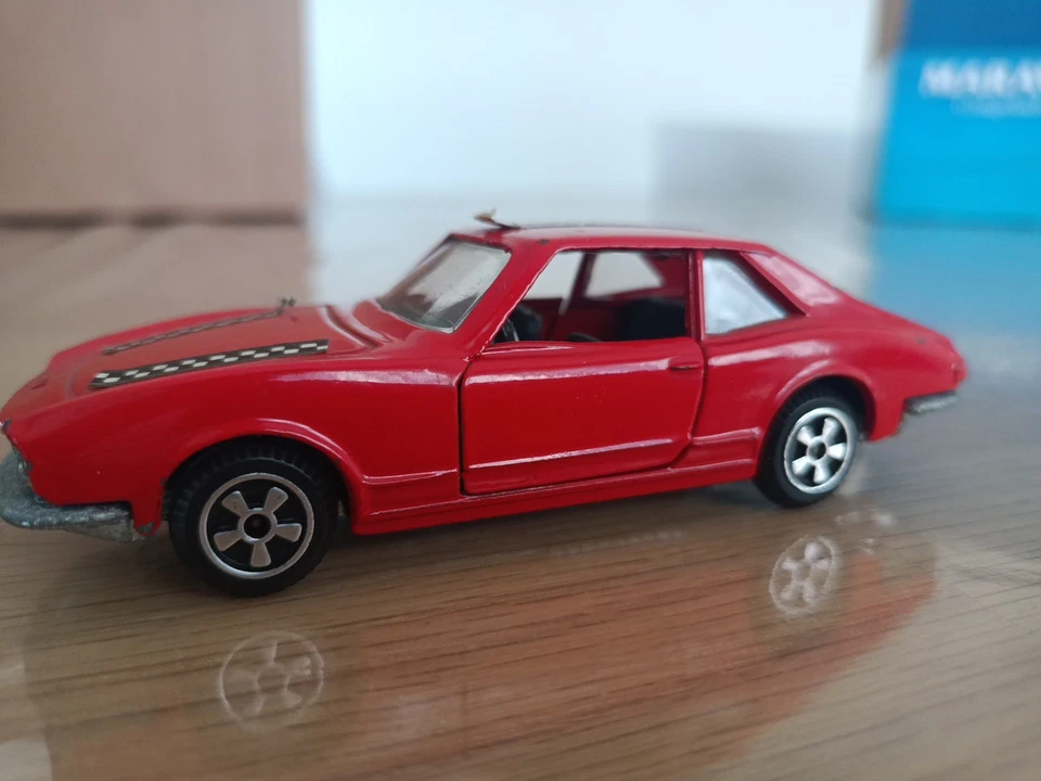 GHIA V.280 Politoys n.550 1/43 - Immagine 2 di 4