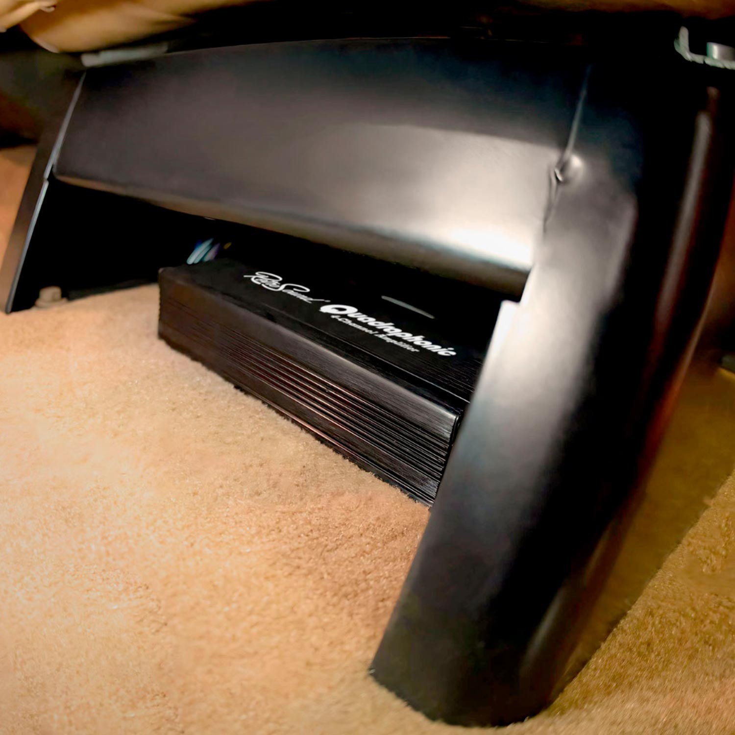 RetroSound Quadraphonic Four-channel Power Amplifier