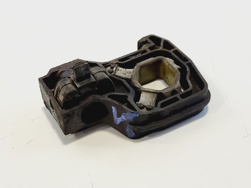 BMW F10 550IX, Halter Modul links, 17117575247, 7575247