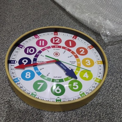 Children s Learning große 12  Wanduhr sicheres Acryl Zifferblatt, leiser Sweep. NEU