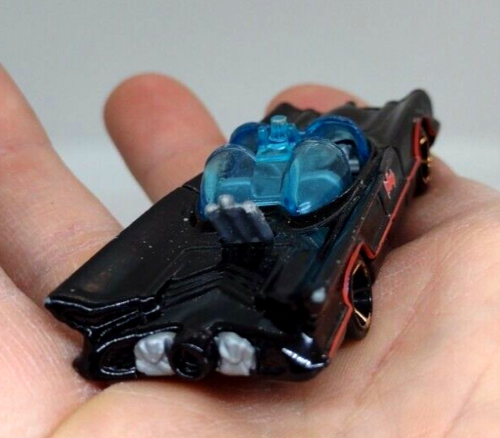 Hot Wheels Batman DC Comics 1966 TV Series s06 Batmobile 1:64 Diecast - Picture 4 of 8
