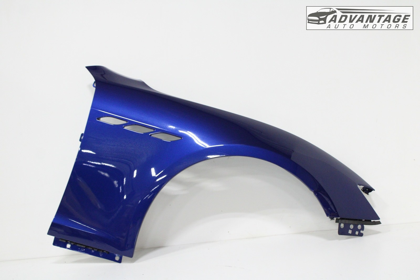 2014-2020 MASERATI GHIBLI FRONT RIGHT PASSENGER FENDER SHELL COVER PANEL OEM