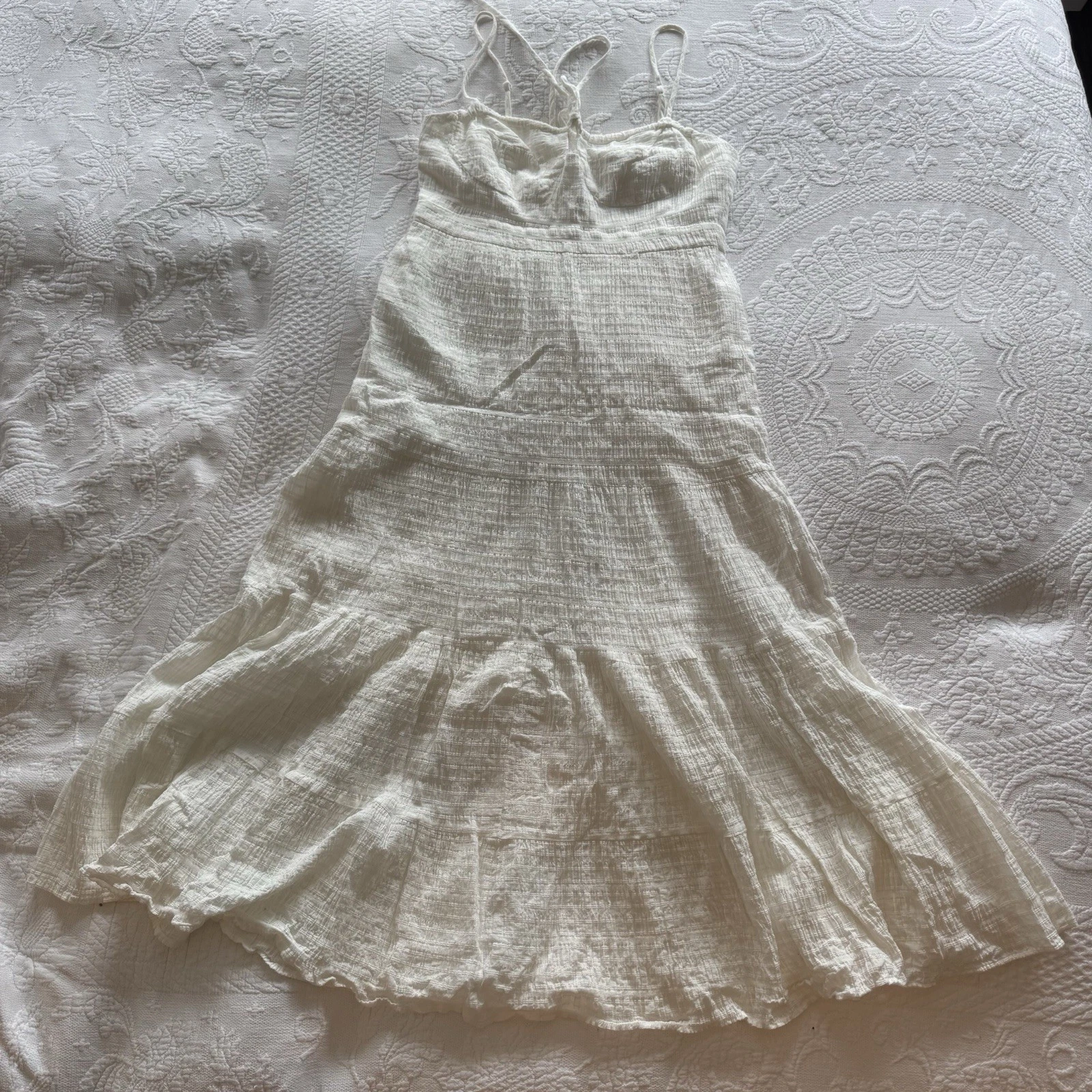 WAYF Ivory Strappy Midi Sundress Sweetheart Neckline Size 8 Women
Opens in a new window or tab