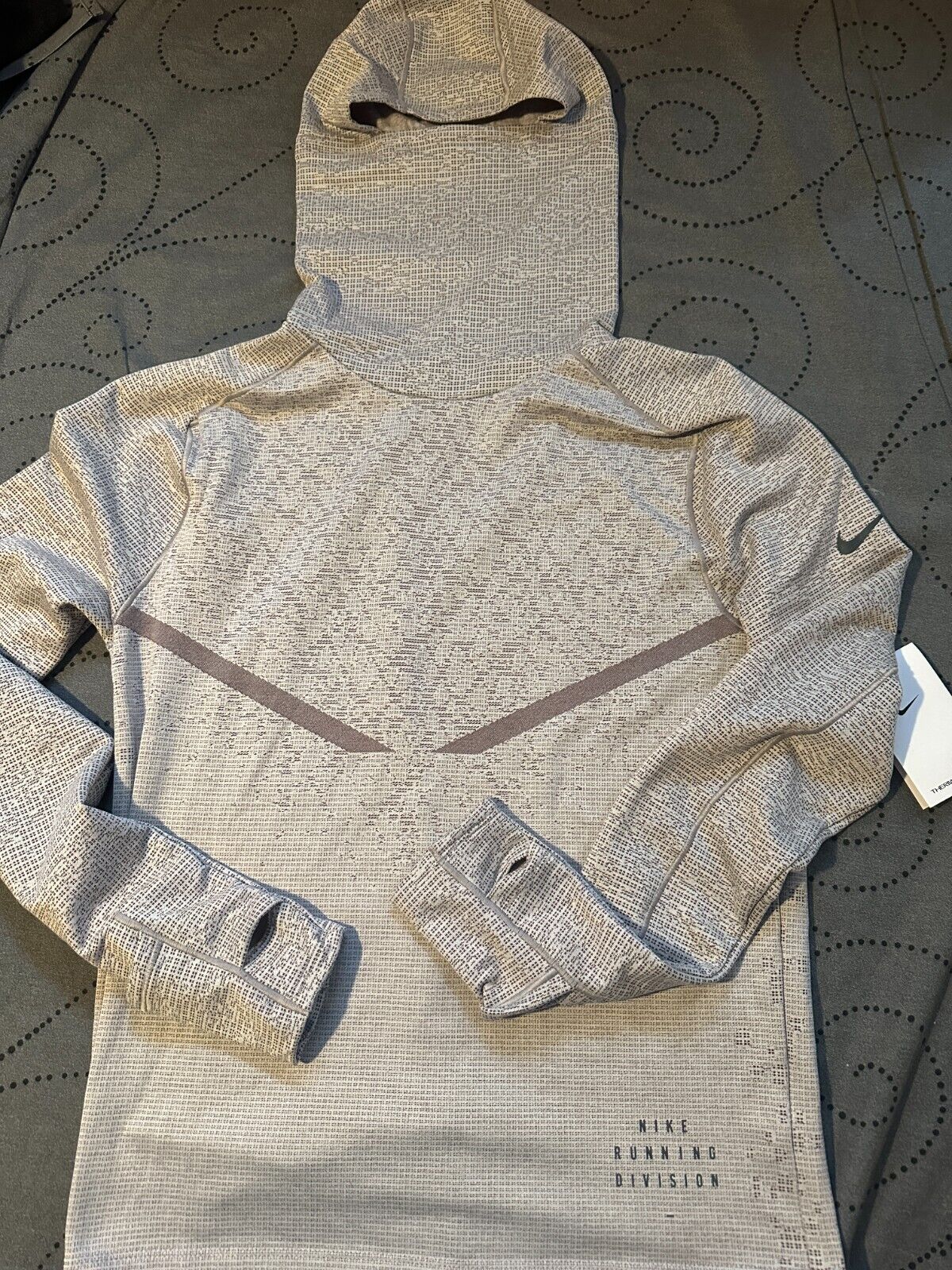 Picture 1 of 6