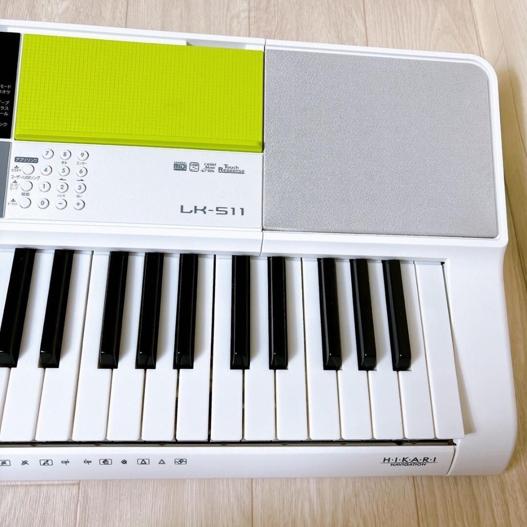 Casio Lk-511 Optical Navigation Electronic Keyboard 61 Keyboards 
