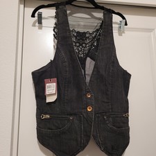 Denim And Lace Blackwash Vest  New With Original Tags. Parasuco 