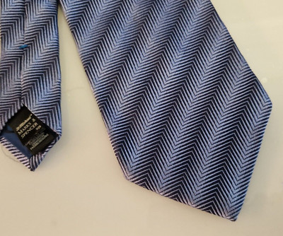 Krawatte von St. Michael / Marks & Spencer - Reine Seide - Blau dezent gestreift