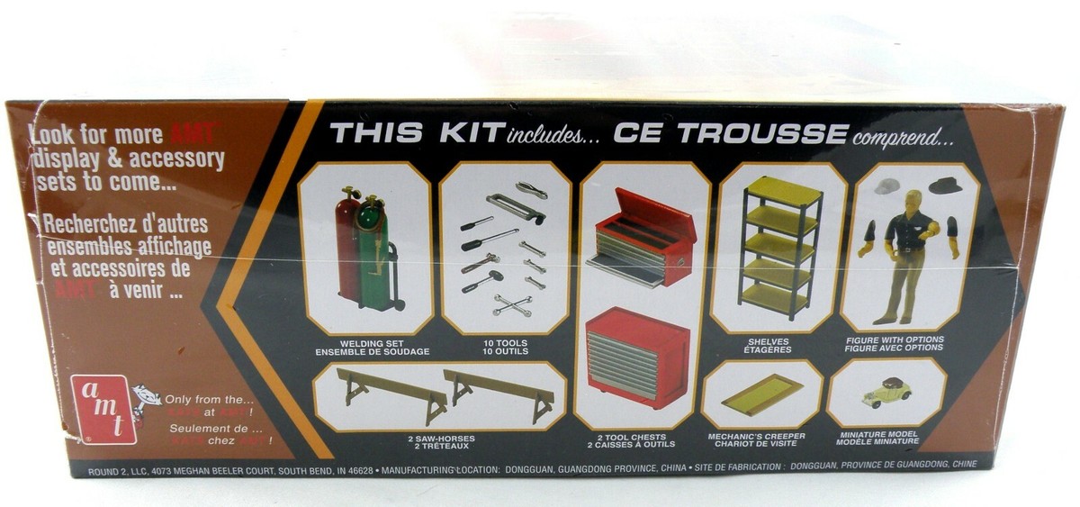 1:25 Scale Weekend Wrenchin' Garage Accessory Set #1 - AMT #PP015M