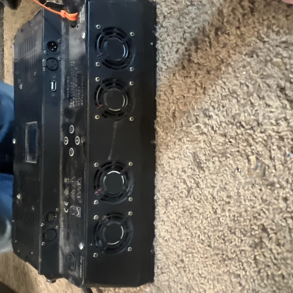 Martin Atomic 3000 LED Strobe Light with RGB LED Aura Array 90425000HU - Image 4 of 4